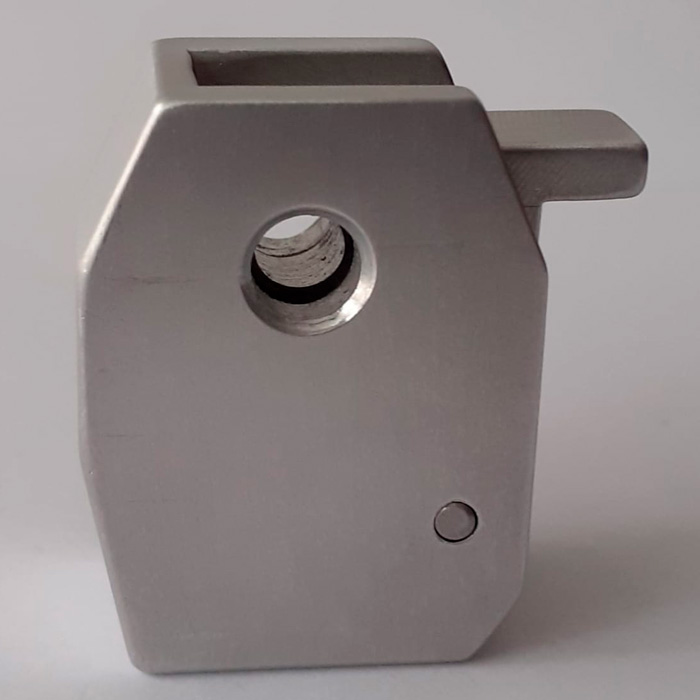 Cargador P35 monotiro Liratt